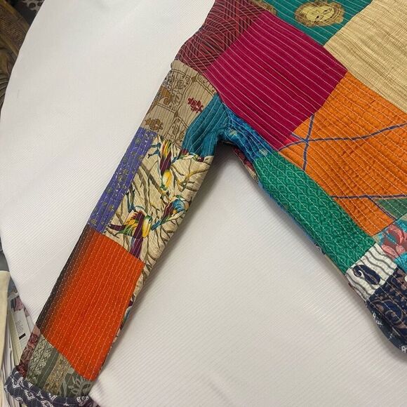 Quilted Jacket Women’s Floral Reversible Satin Kantha Art To Wear Boho One Size - Picture 7 of 12